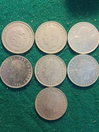 63 Monedas 25 Pesetas