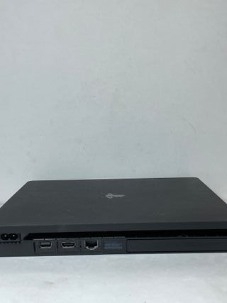 PS4 Slim 1TB + 2 Mandos + 2 Juegos