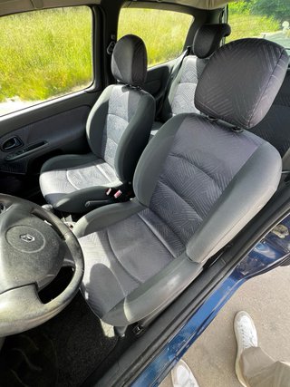 Renault Clio 2002