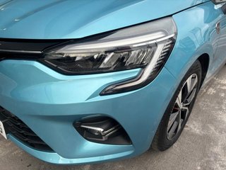 Renault Clio SL Limited
