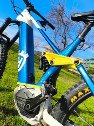 Bicicleta Eléctrica Montaña Husqvarna