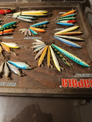 Cuadro de señuelos Rapala Original