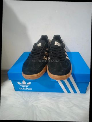 Adidas Spezial Beige/Negro Talla 37