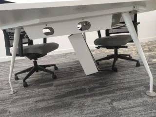 Mesa Multipuesto DYNAMOBEL Blanca 3 Plazas (MB26)