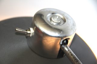 Lampada da tavolo Solere metallo