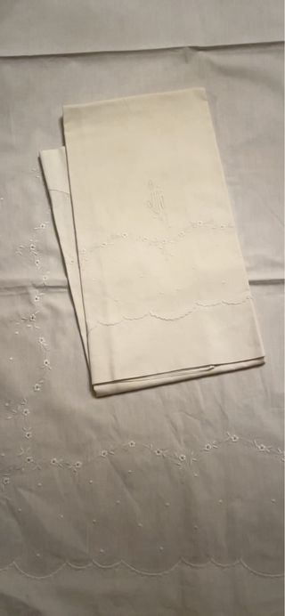 4 juegos de sabanas  1.70 cm para camas de 90 cm