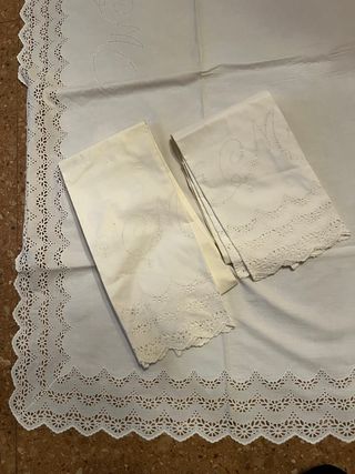 4 juegos de sabanas  1.70 cm para camas de 90 cm