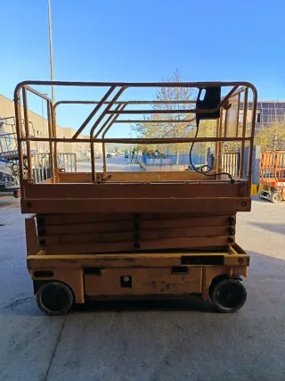 Plataforma Elevadora Tijera Haulotte Compact 12