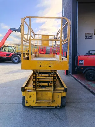 Plataforma Elevadora Tijera Haulotte Compact 12