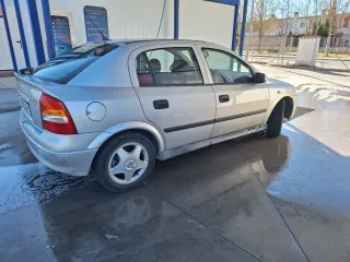 Opel Astra 2000