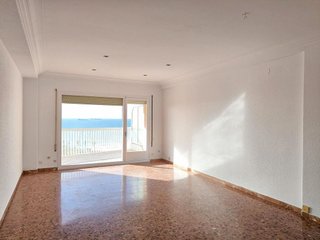 Piso en alquiler en Eixample en Tarragona