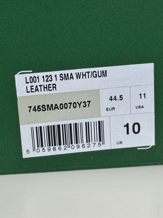 Zapatillas de piel nuevas Lacoste. Talla 44.5
