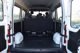 Nissan Interstar Kombi 9 2022