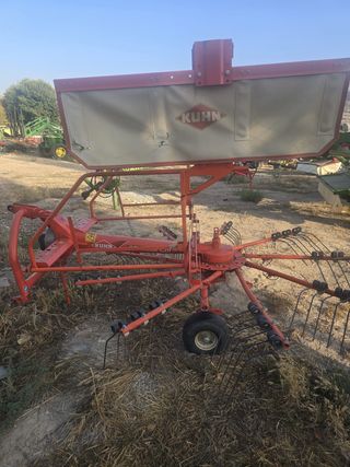 Rastrillo Hilerador Kuhn
