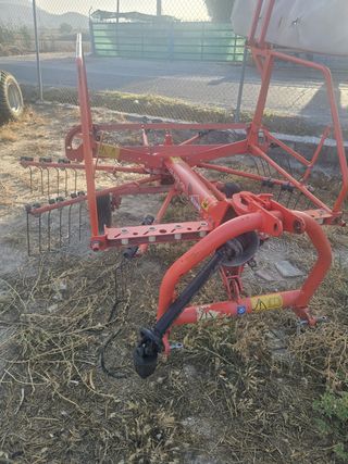 Rastrillo Hilerador Kuhn