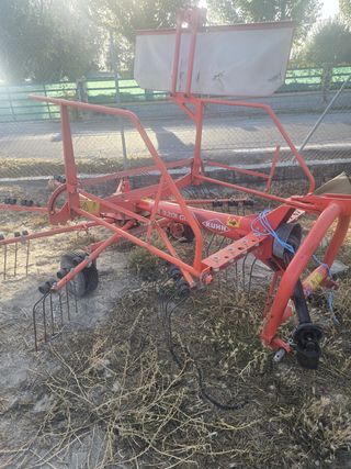 Rastrillo Hilerador Kuhn
