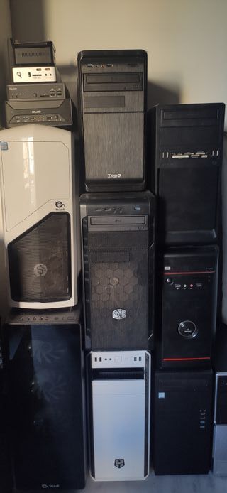 TORRES PC GAMING VACIAS