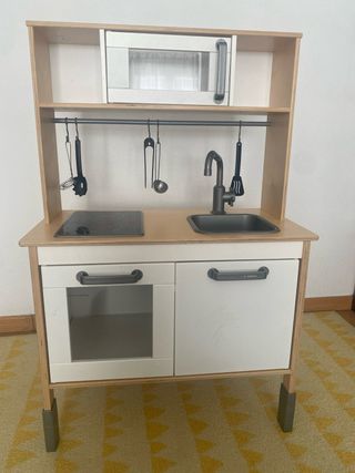 Cocinita de madera IKEA