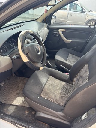 Dacia Sandero 2009