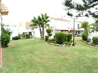Casa adosada en alquiler en Churriana en Málaga