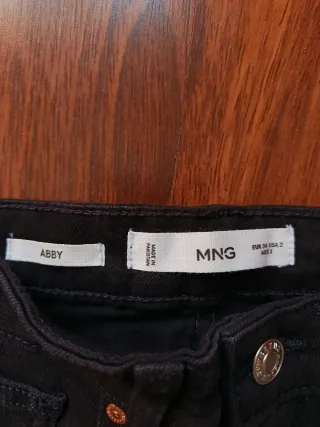 Calças de ganga Mango