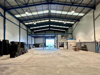 Nave industrial en alquiler en Cartes