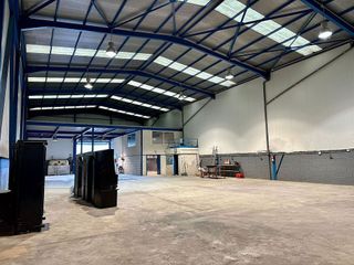 Nave industrial en alquiler en Cartes