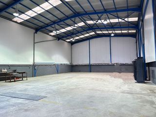 Nave industrial en alquiler en Cartes