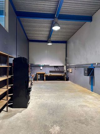 Nave industrial en alquiler en Cartes