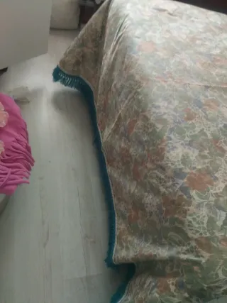 Colcha Raso 135cm + Cortinas