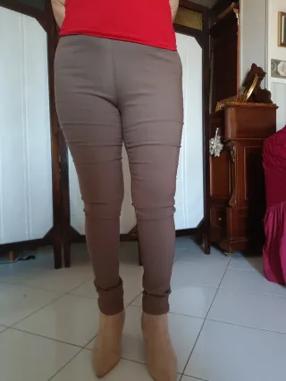 Pantalone estivo elasticizzato cerniera laterale