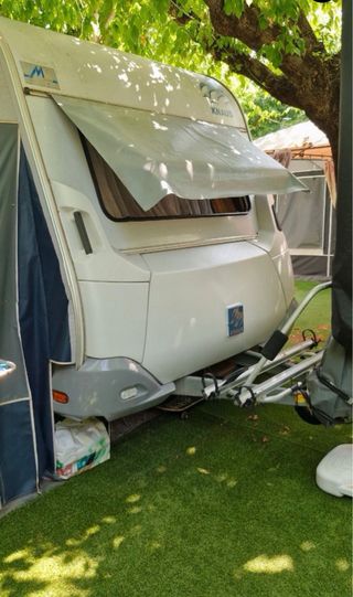Caravana Knaus Sport 400 LKK