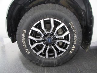 Toyota Land Cruiser 2.8 D4-D GX KDJ-150 3p