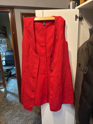 Conjunto pantalón y chaqueta rojo