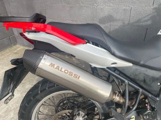 Derbi Terra 125 Adventure Roja y Blanca