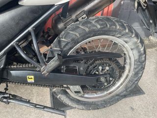 Derbi Terra 125 Adventure Roja y Blanca