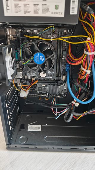 PC Iggual i3 4170 Negro