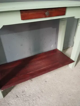 Recibidor madera maciza cajón y balda