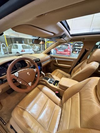 Porsche Cayenne  3.2