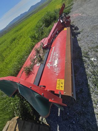Segadora Kverneland 320