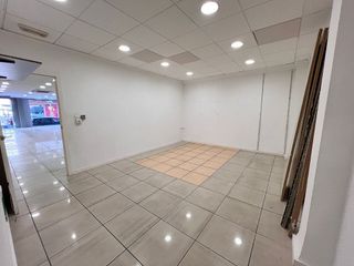 Local comercial en alquiler en Elda