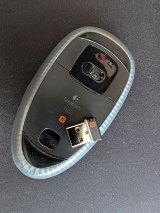 Ratón Logitech T620 Negro/Plateado