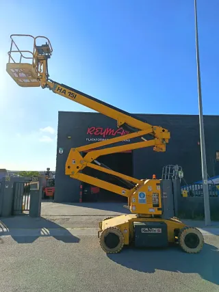 Plataforma Elevadora Articulada Eléctrica Haulotte