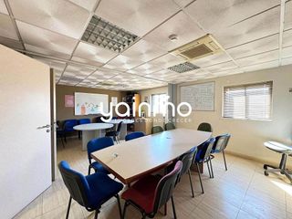 Nave industrial en alquiler en Renfe - Bulevar 1º y 2º Fase en Jaén