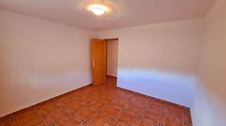 Casa rural en venta en Baza