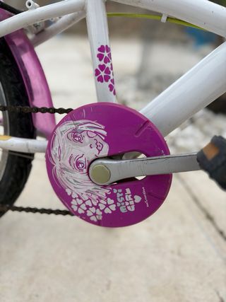 Bicicleta infantil Btwin rosa y blanca