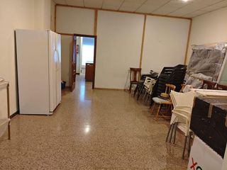 Local comercial en venta en Petrer