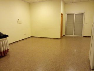 Local comercial en venta en Petrer