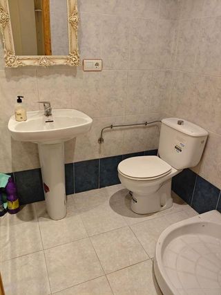 Local comercial en venta en Petrer