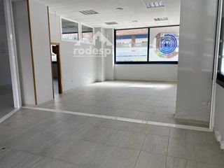 Local comercial en venta en Calvario - Santa Rita en Vigo
